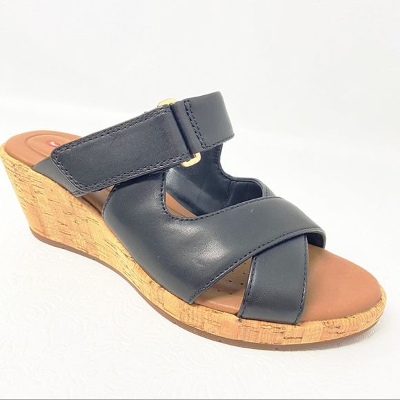 Clarks Shoes - New CLARKS UNSTRUCTURED Un Plaza Sandals Black
